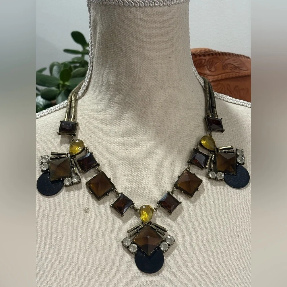 Vintage Sohi Denise gold costume statement necklace with yellow and brown stones - Picture 13 of 14